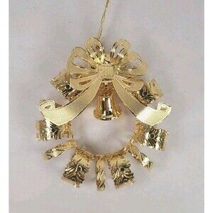 2010 Danbury Mint "Spiral Wreath" 23k Gold Plated Ornament